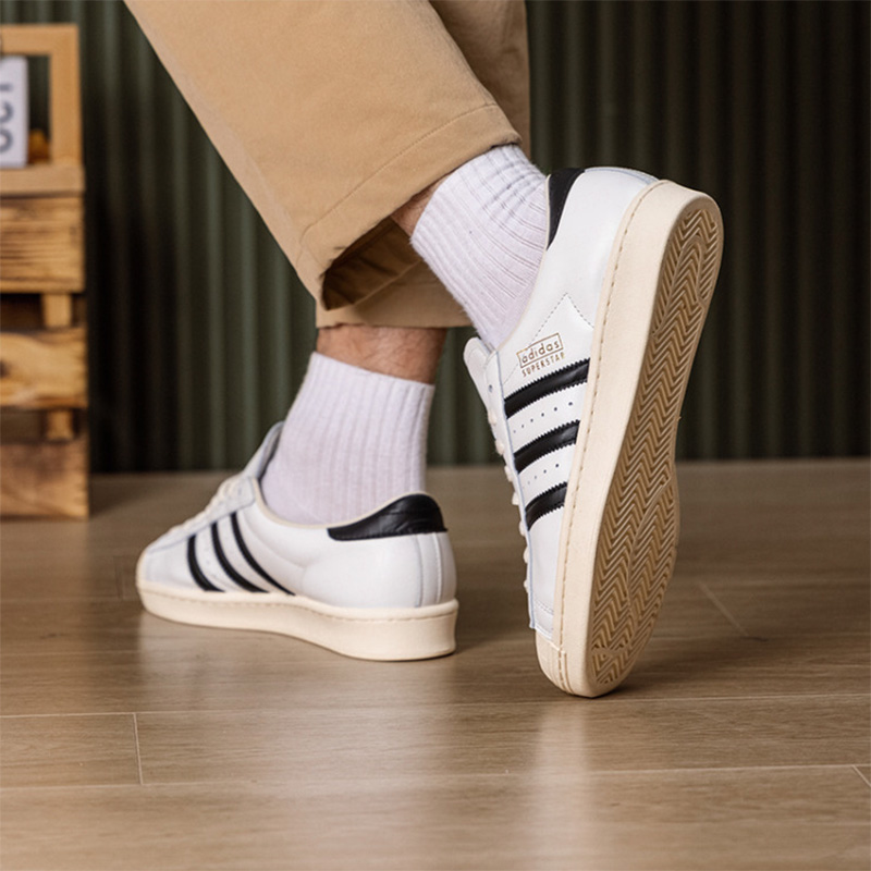 รองเท้าผ้าใบอาดิดาส ซุปเปอร์สต - Adidas Shoes Superstar บทวิจารณ์และราคา